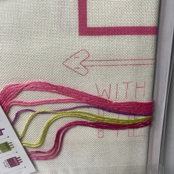 Dimensions Cathy Heck All My Heart Embroidery Kit 8"X8" Add Your Own Photo Gift - Picture 15 of 16